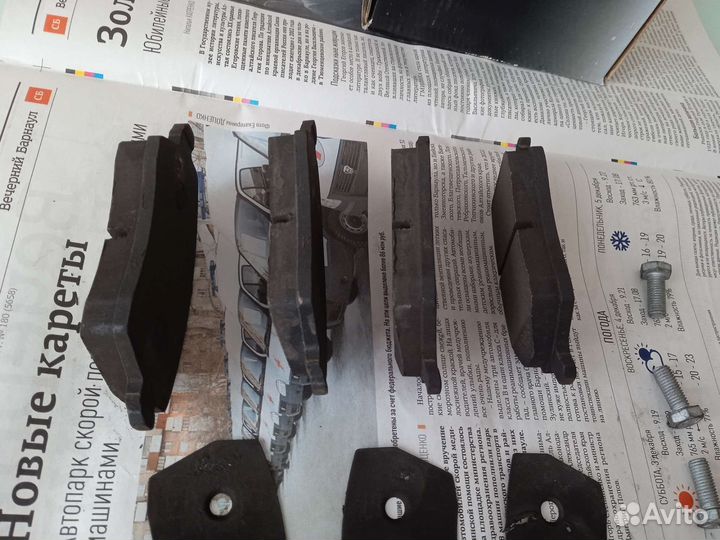 Тормозные колодки Лада Ларгус Miles E400108