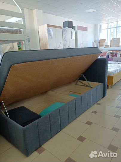 Детская кровать диван с матрасом