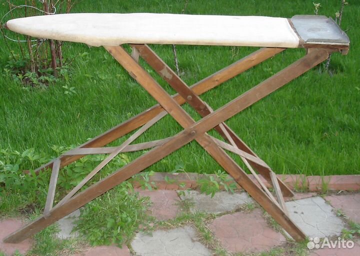 Старинная гладильная доска