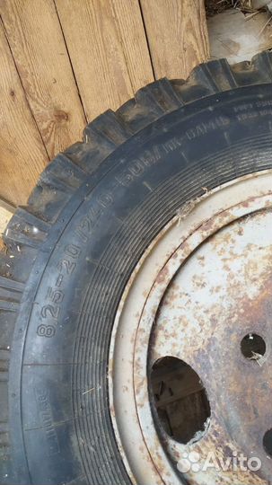 Резина с диском радиус 20