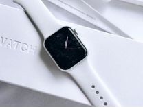 Часы Apple Watch 8 (серебряные)