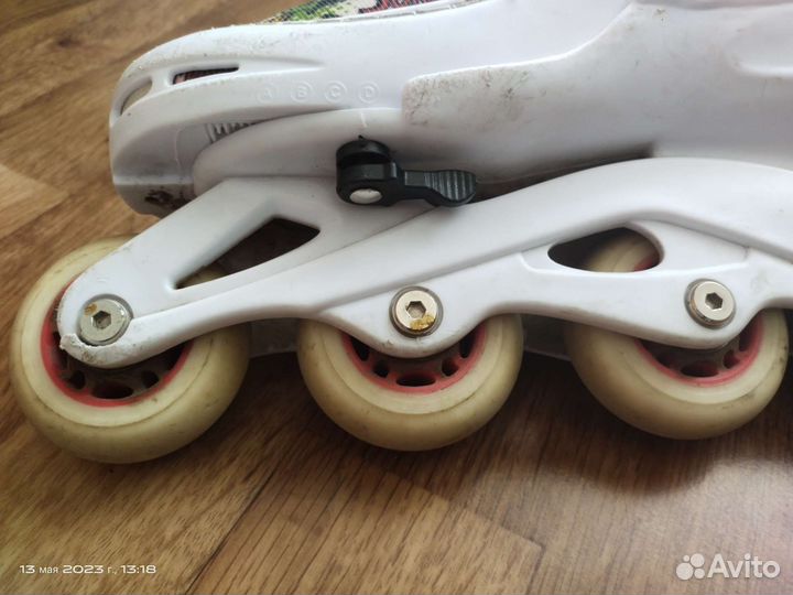Роликовые коньки раздвижные