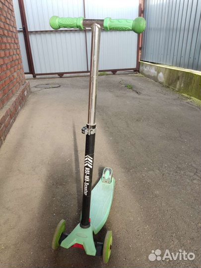 Самокат детский б/у