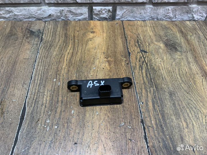 Mitsubishi ASX Датчик ускорения