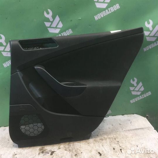 Обшивка двери задней правой Фольксваген Пассат Б6