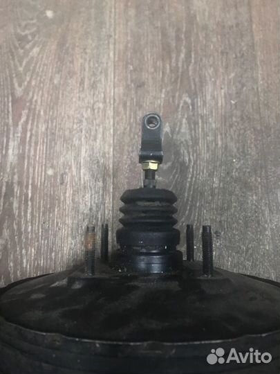 Вакуумный усилитель тормозов Toyota Corona ST191