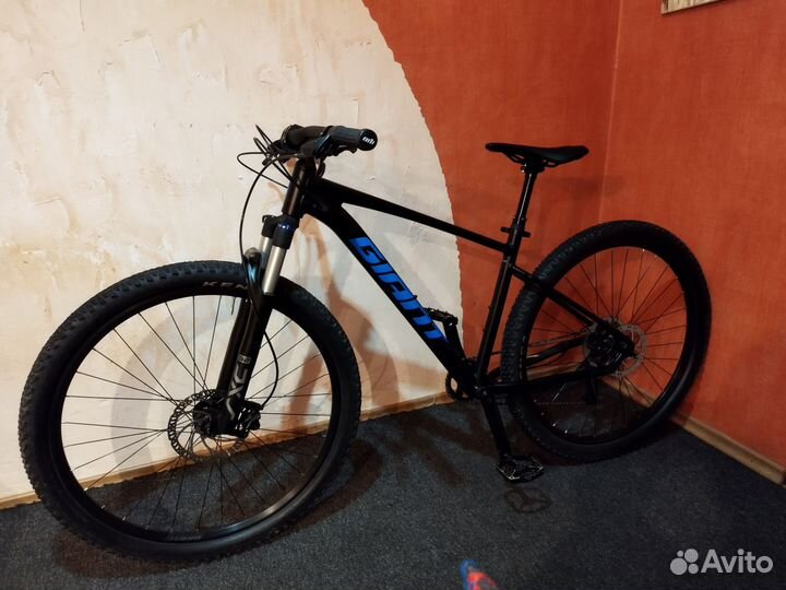 Горный велосипед Giant Talon 1 2022 M