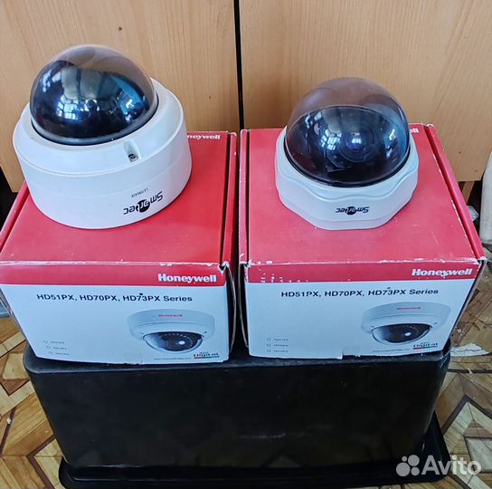 Камера видеонаблюдения купольная