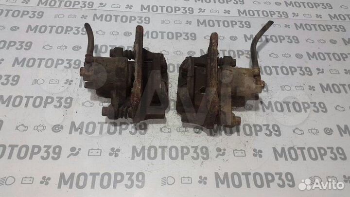 Суппорт задний Mitsubishi Pajero 3