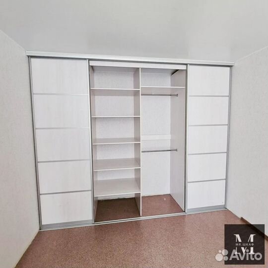 Шкаф купе современный