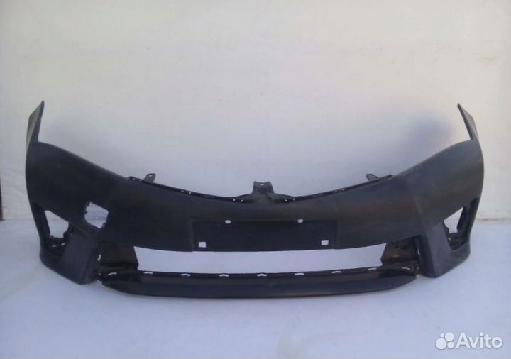 Бампер передний Toyota Corolla E180 2013-2016