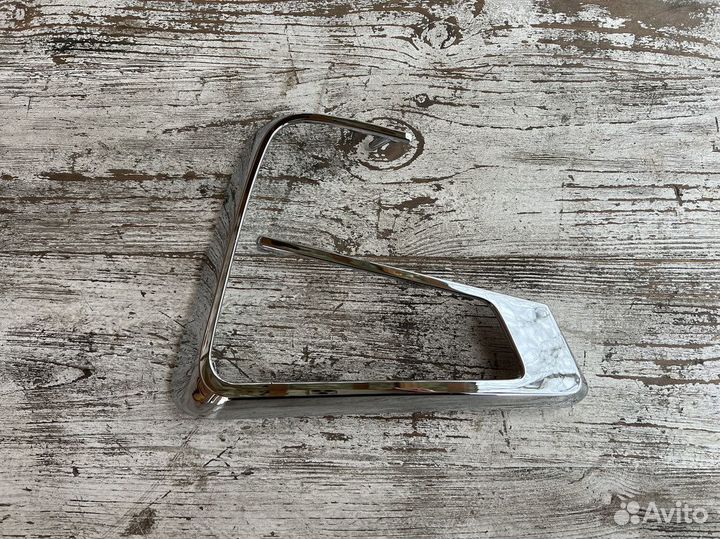 Молдинг противотуманной фары правой Chery Tiggo 4 Pro