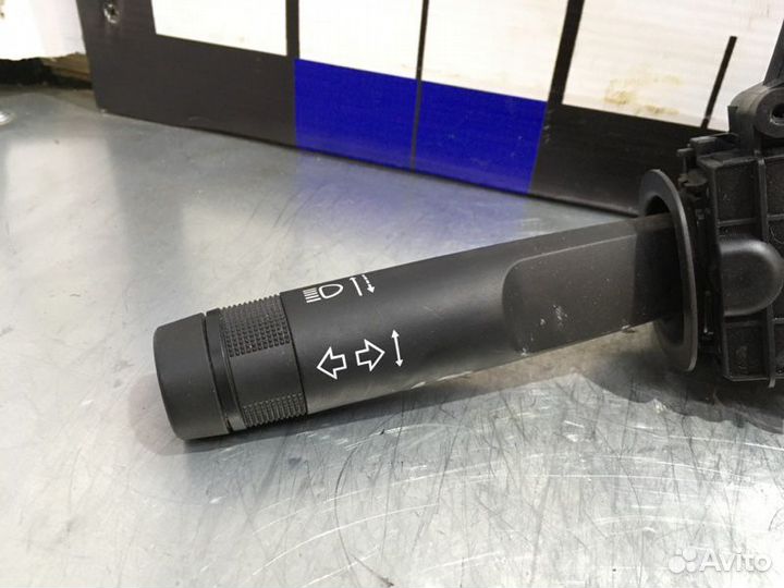 Подрулевой переключатель поворотников Chevrolet