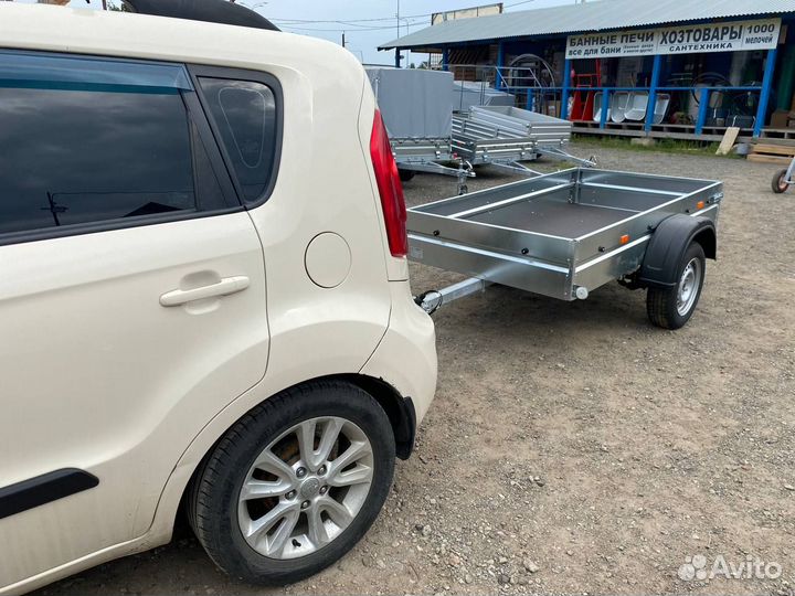 Прицеп легковой. Габаритные размеры 2945х1550х775