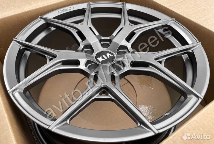 Кованые диски Kia Sorento R20 наличие