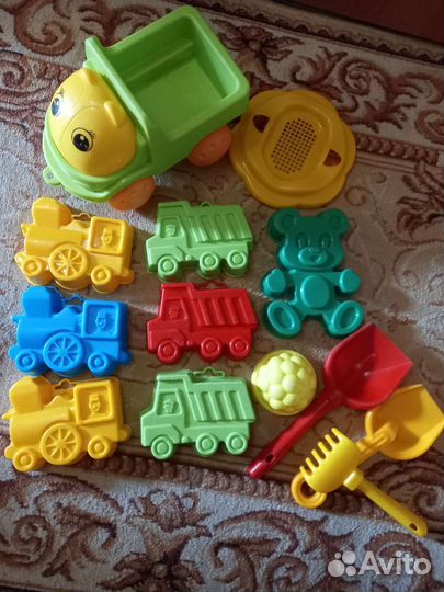 Игрушки для песочницы, формочки и не только