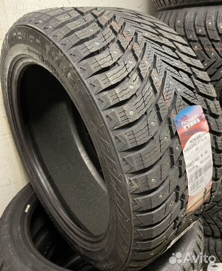 Nokian Tyres Hakkapeliitta 10p SUV 285/40 R19