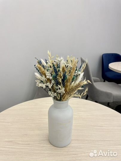 Оформление пространств: декор из сухоцветов