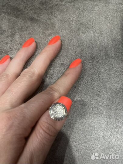 Серебряное кольцо