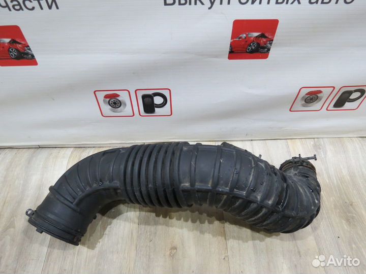 Патрубок воздушного фильтра Kia Sportage 3 SL