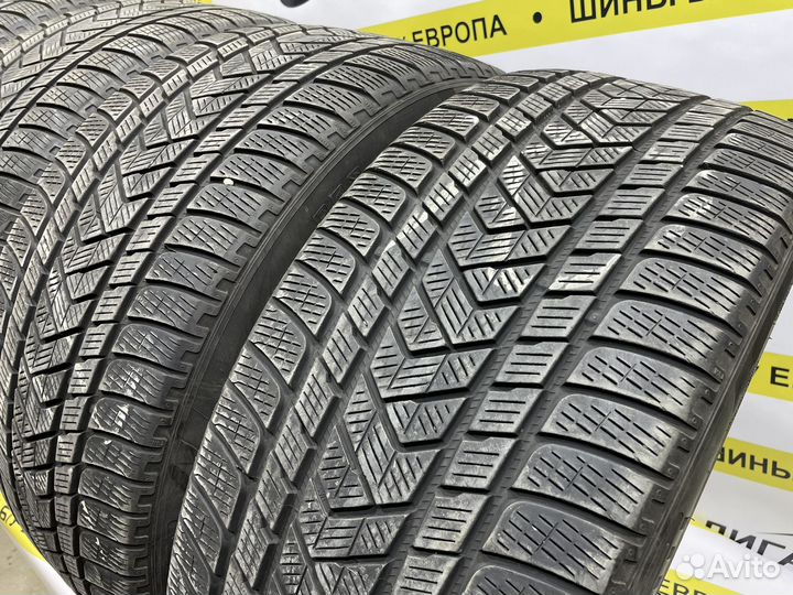 Pirelli Scorpion Winter 285/40 R22 100R