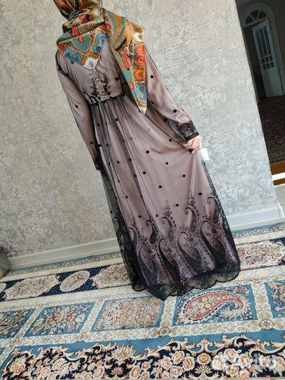 Платок и платье