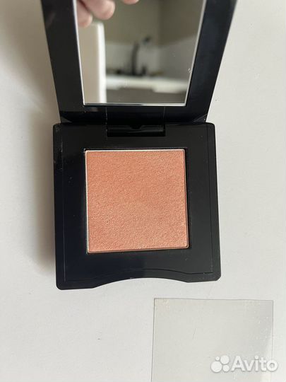 Румяна shiseido