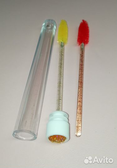 Щеточки для ресниц