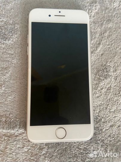 Телефон iPhone 8 64 gb