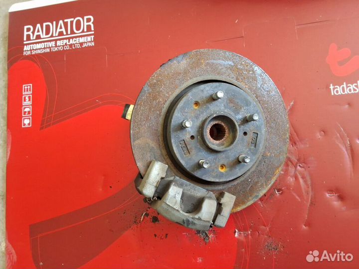 Ступица Suzuki Swift ZC31S (Переднее Левое)