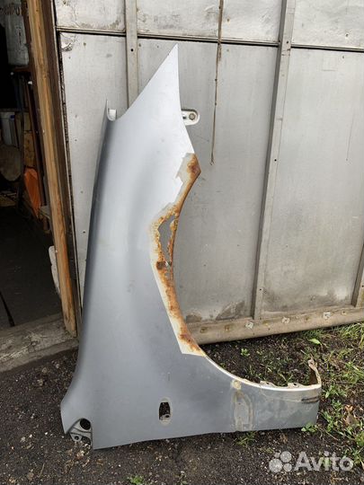 Крылья передние Lancer 9