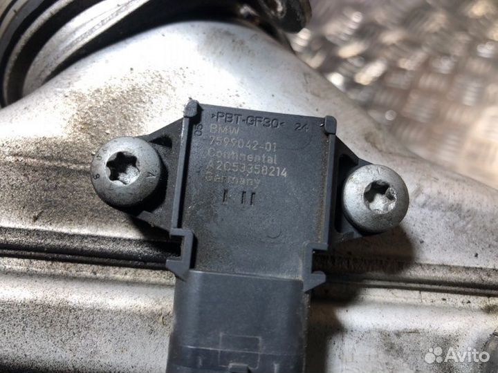 Интеркулер передний правый Bmw 6 F13 4.4 N63B44B