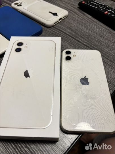 iPhone 11, 64 ГБ