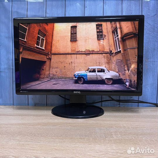 Монитор 22'' (55см) BenQ FullHD