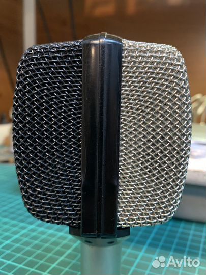 Akg d12 e