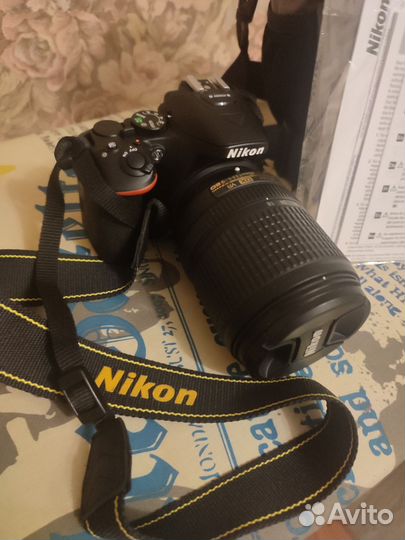 Зеркальный фотоаппарат nikon
