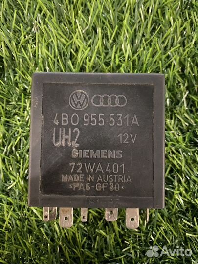 Реле стеклоочистителя Audi A4 (B5)