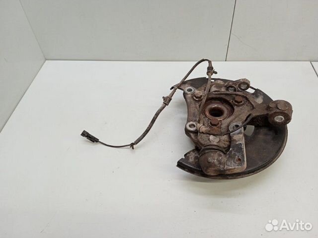 Кулак поворотный передний левый Opel Astra J 1.4