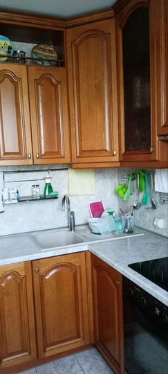 3-к. квартира, 74 м², 8/9 эт.