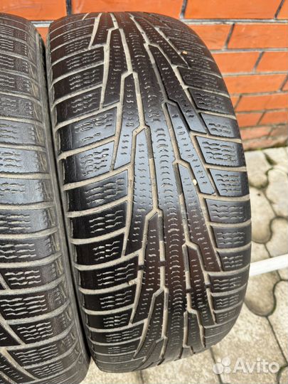 Nokian Tyres Hakkapeliitta R 215/55 R17