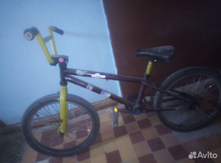 Трюковой велосипед BMX