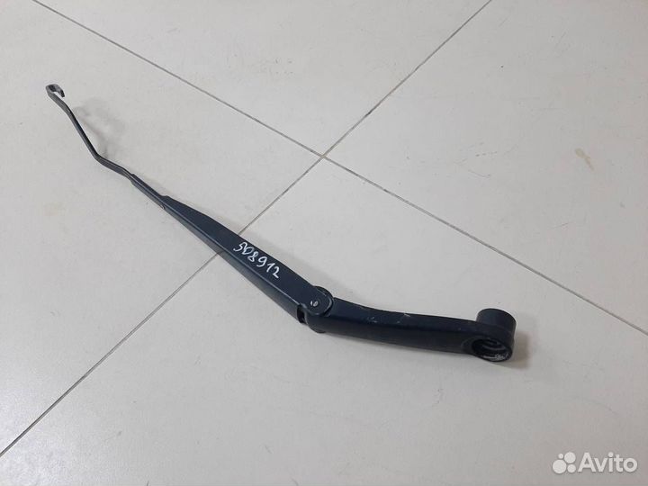 Поводок стеклоочистителя передний левый Hyundai So