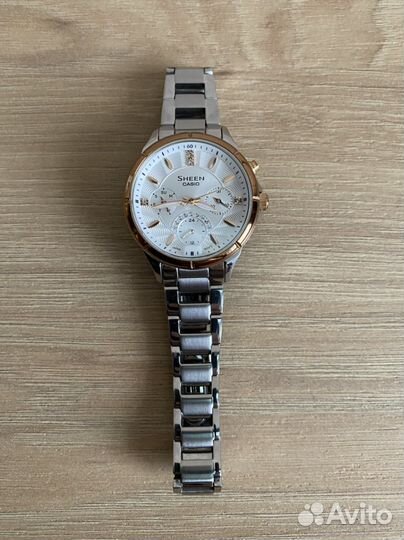 Часы Casio