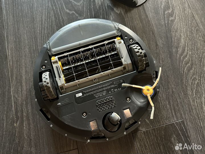 Робот-пылесос iRobot Roomba E5