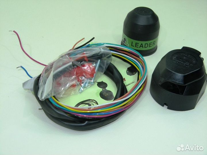 Розетка фаркопа универсальная 7 контактов 1,8 метр