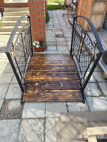 Декоративный мостик