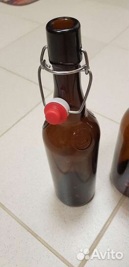 Бутылка с бугельной крышкой