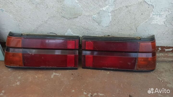 Задние стопы на Toyota Carina