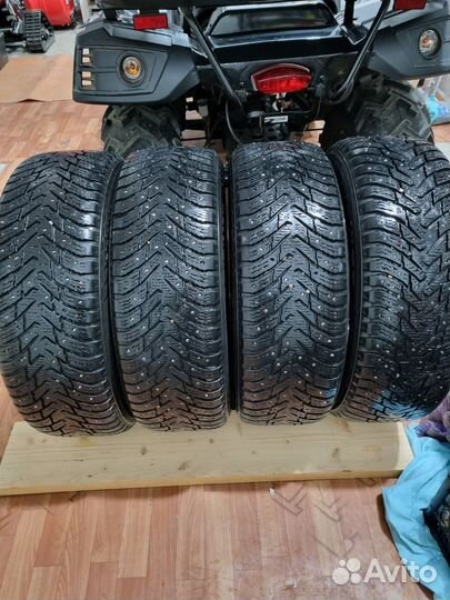 Nokian Tyres Hakkapeliitta 8 SUV 235/65 R17 108T