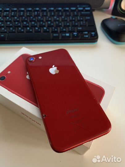 iPhone 8, 64 ГБ